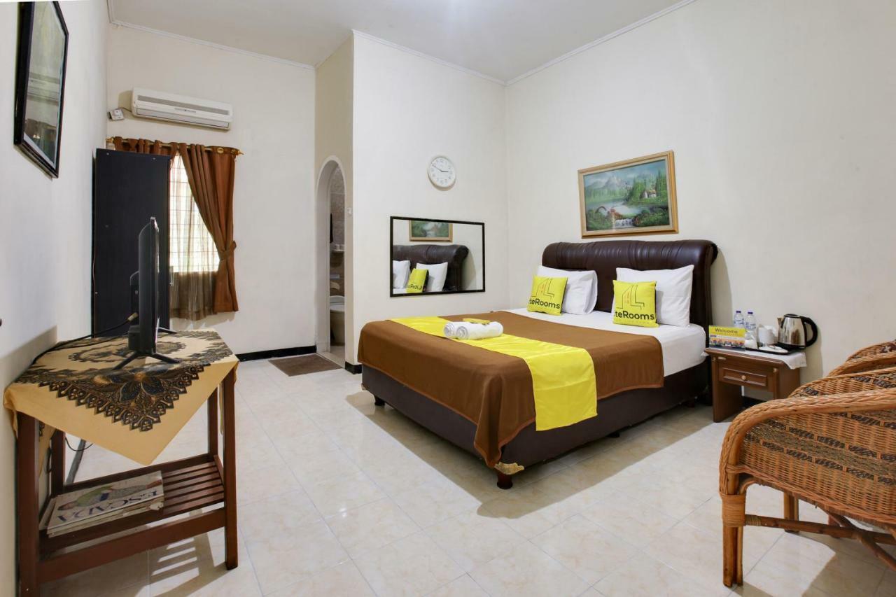 Lite Rooms Bogor Guest House מראה חיצוני תמונה
