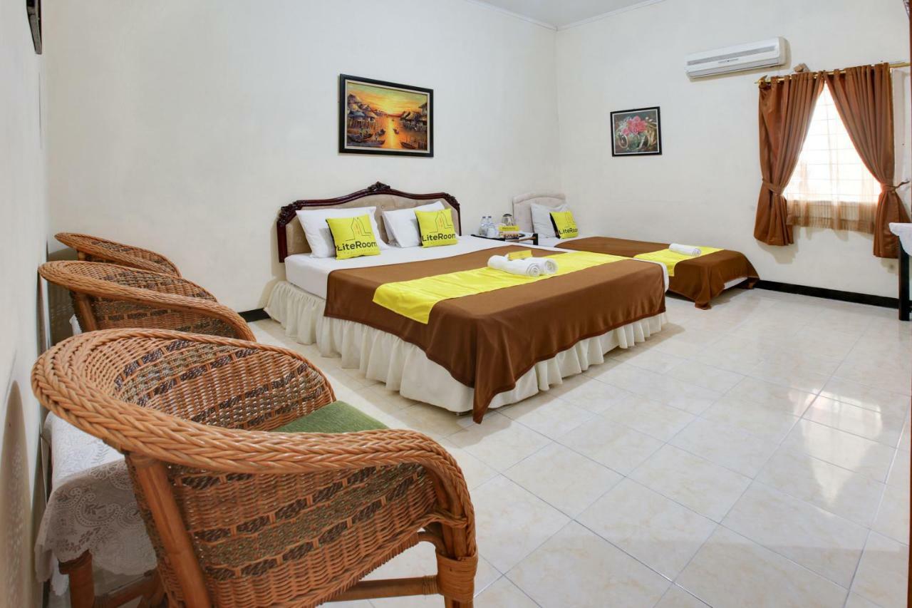Lite Rooms Bogor Guest House מראה חיצוני תמונה
